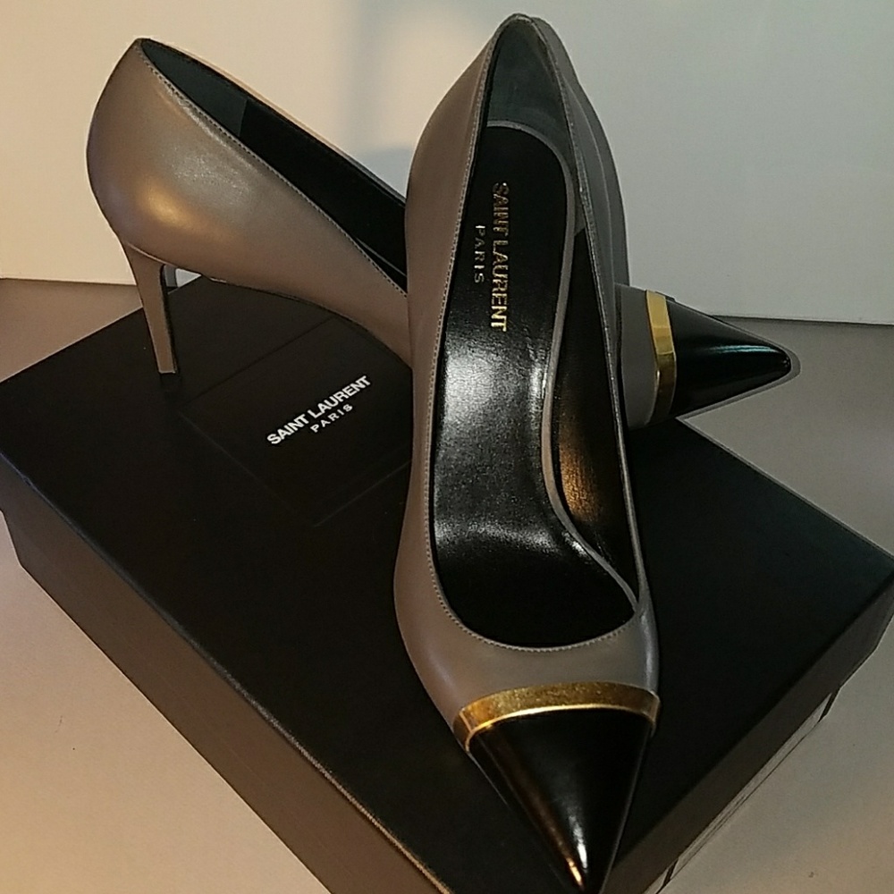Saint Laurent 'Classic Paris 80 Escarpin' Pumps